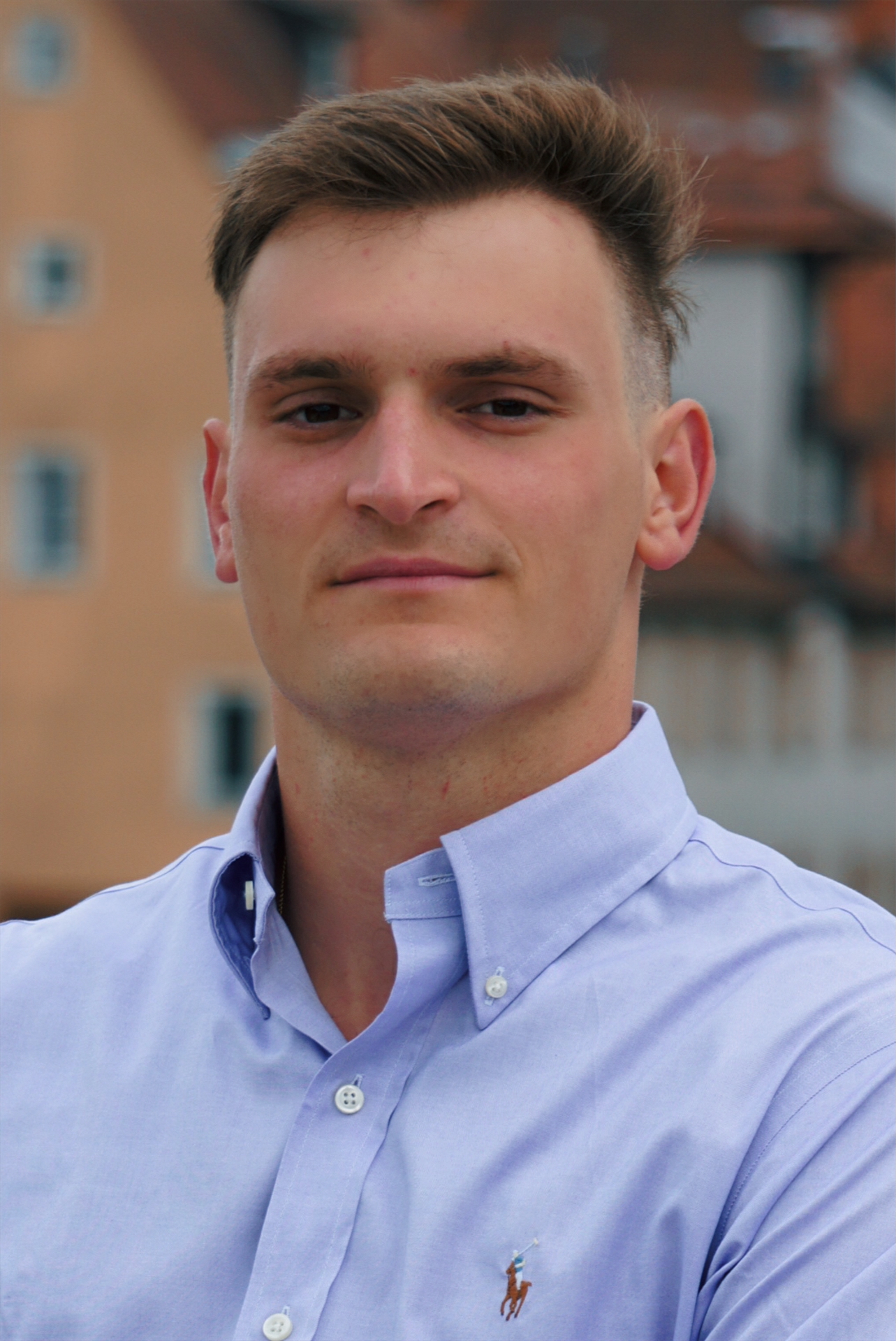 David Undzhugulian